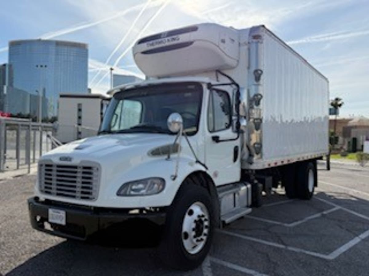 2019 Freightliner M2 106 862027