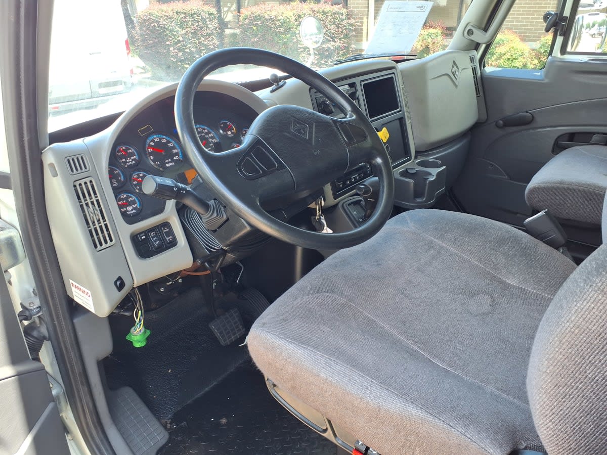 2019 Navistar International 4300 862041
