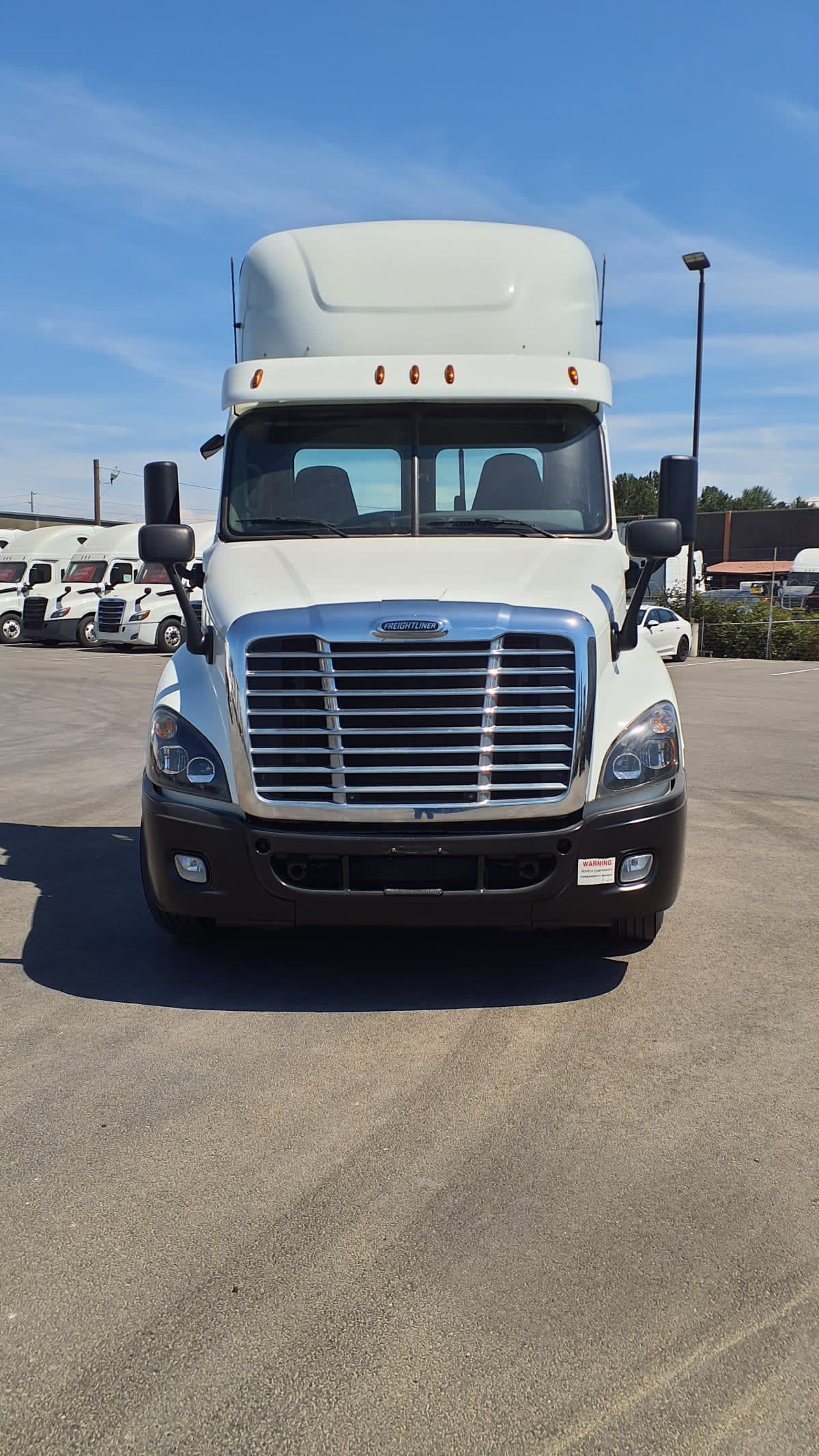2019 Freightliner Cascadia in Tacoma, WA — photo 2