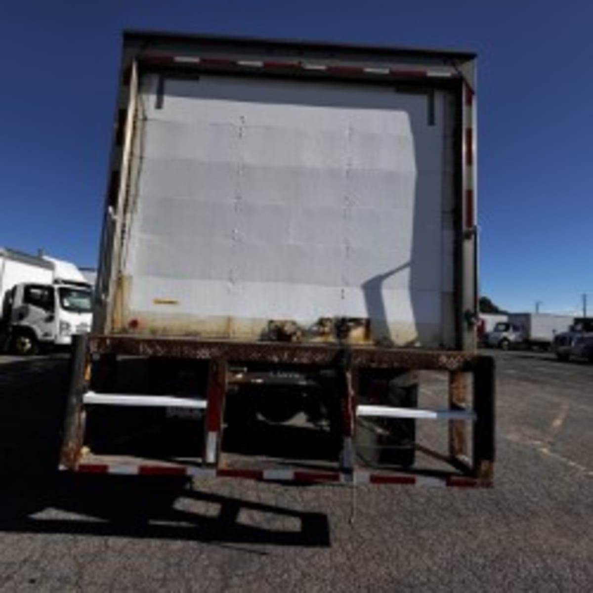 2019 Freightliner M2 106 862105