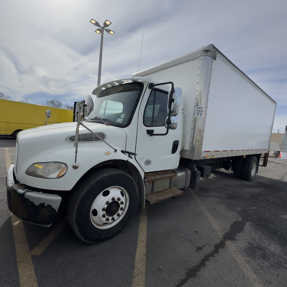 2019 Freightliner M2 106 862107