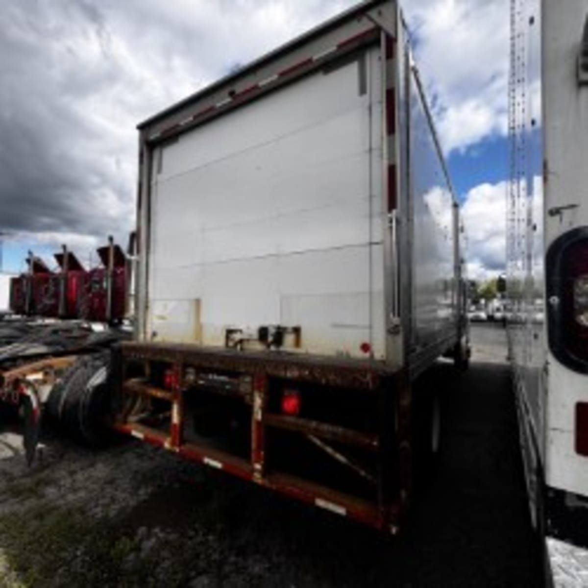 2019 Freightliner M2 106 862109