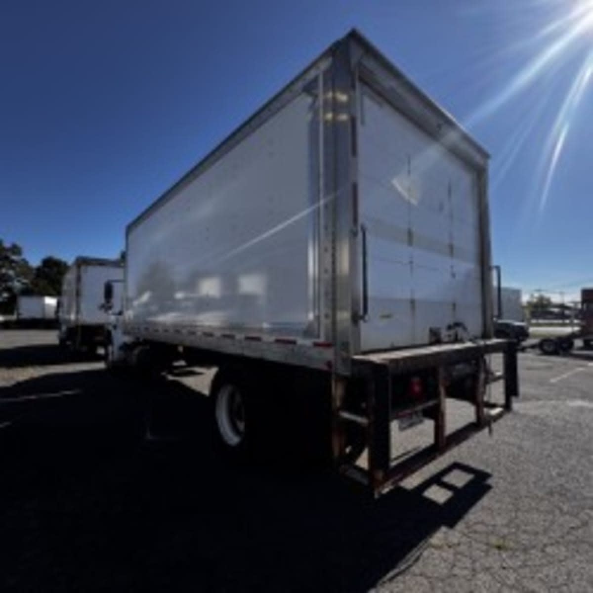 2019 Freightliner M2 106 862110