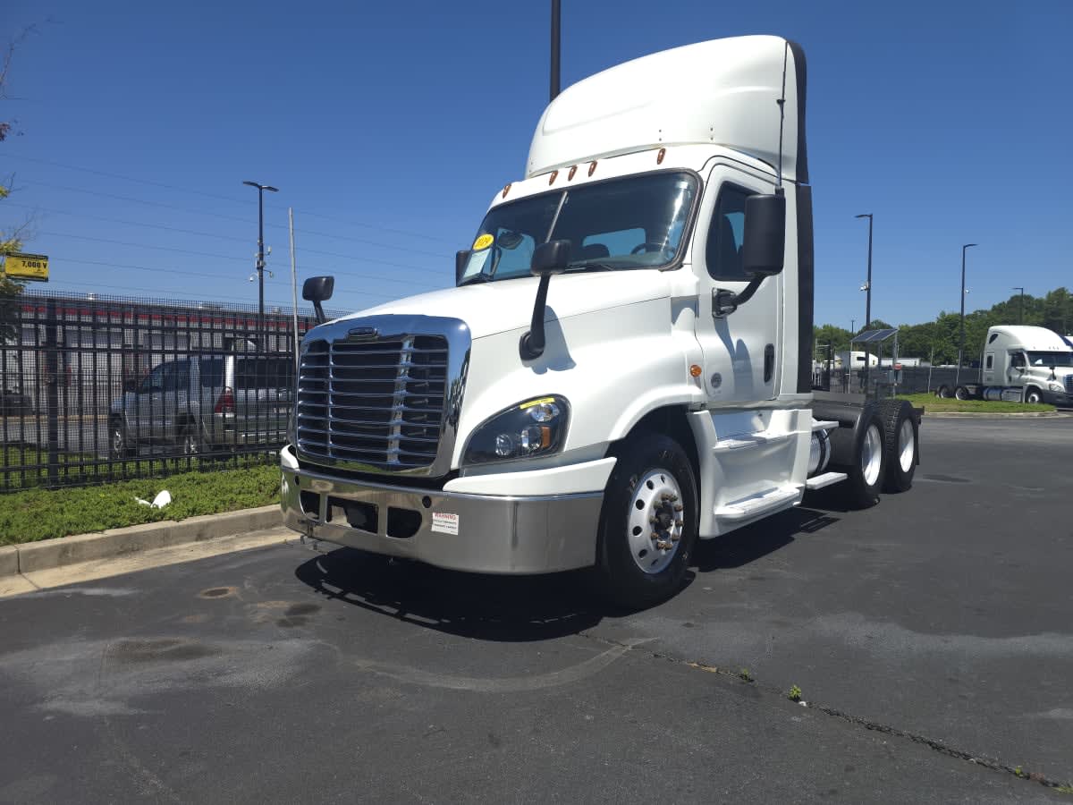 2019 Freightliner/Mercedes CASCADIA 125 862138 2019 Freightliner/Mercedes CASCADIA 125 862138