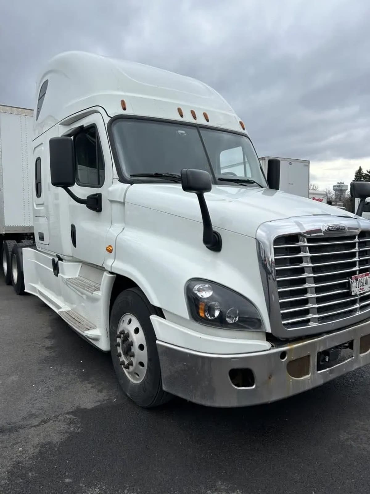 2019 Freightliner - image 2