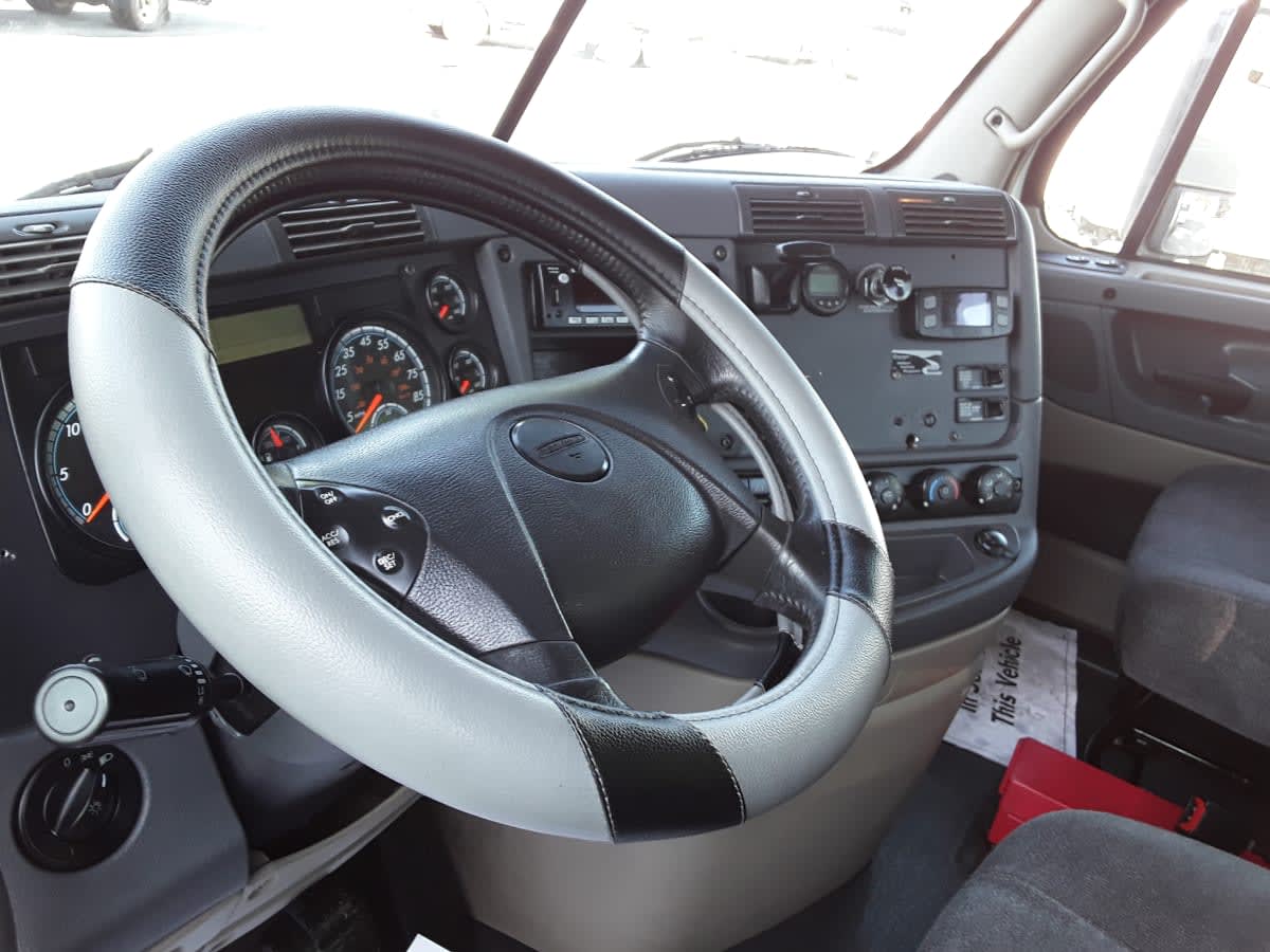 2019 Freightliner/Mercedes CASCADIA 125 862204