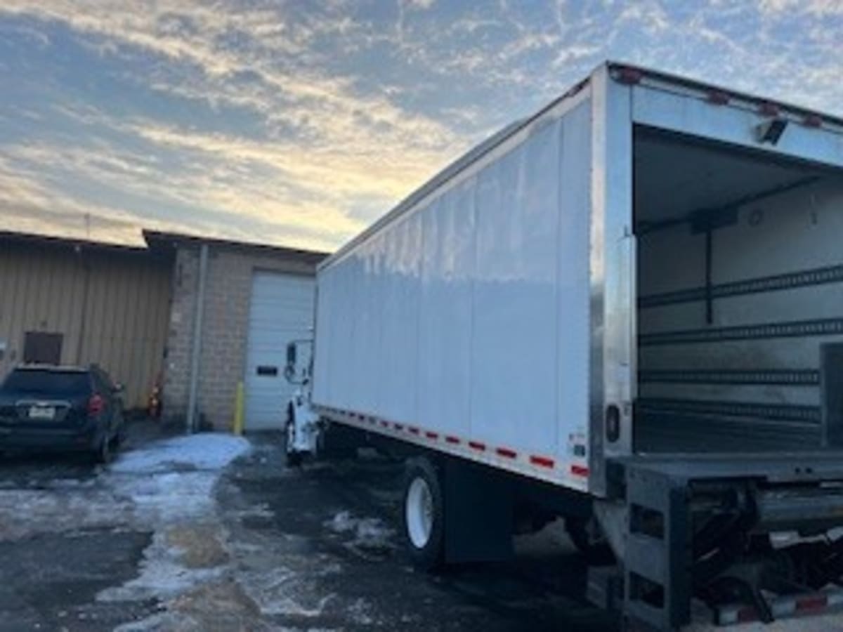 2019 Freightliner/Mercedes M2 106 862215