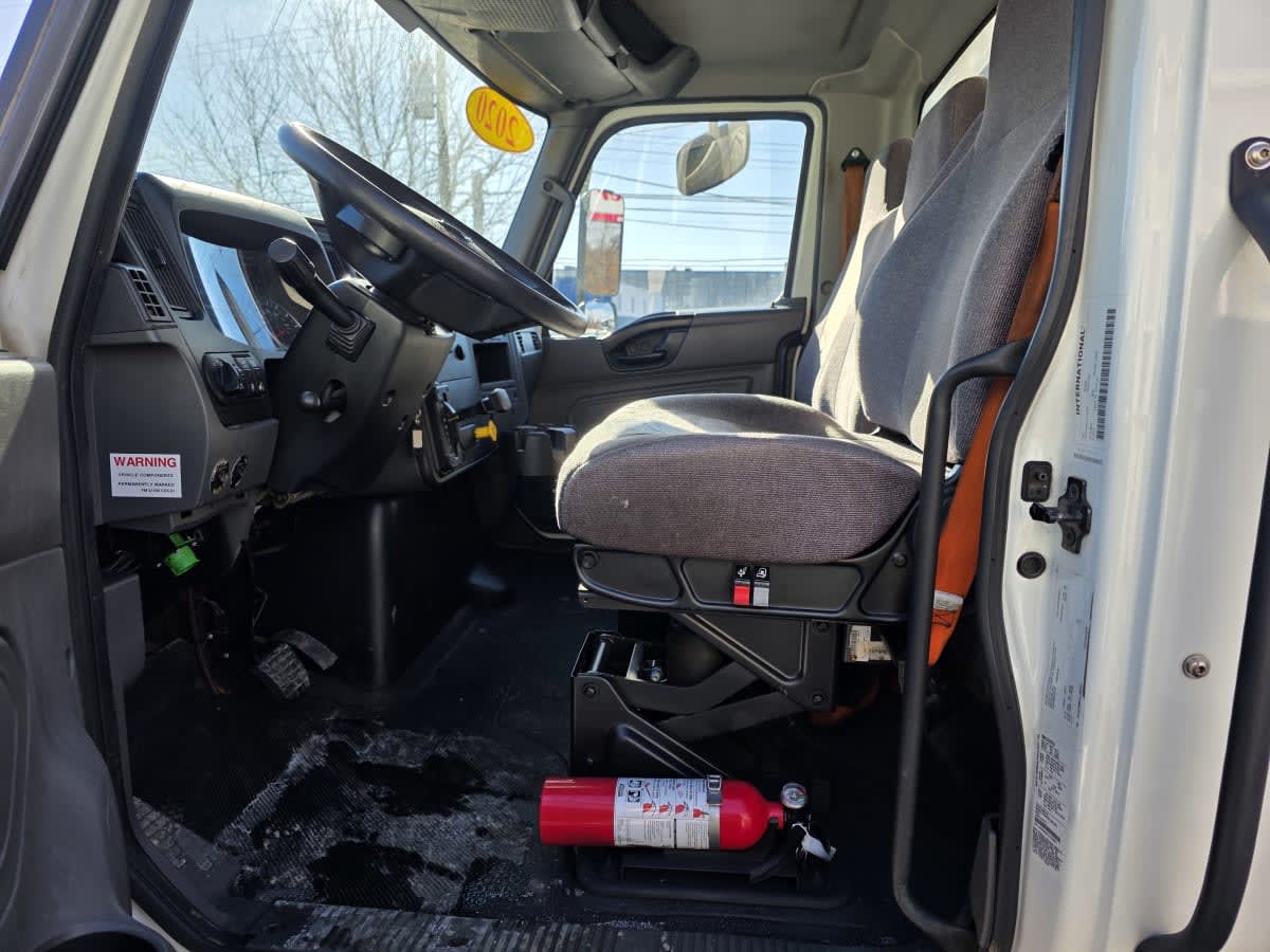 2019 Freightliner/Mercedes M2 106 862220