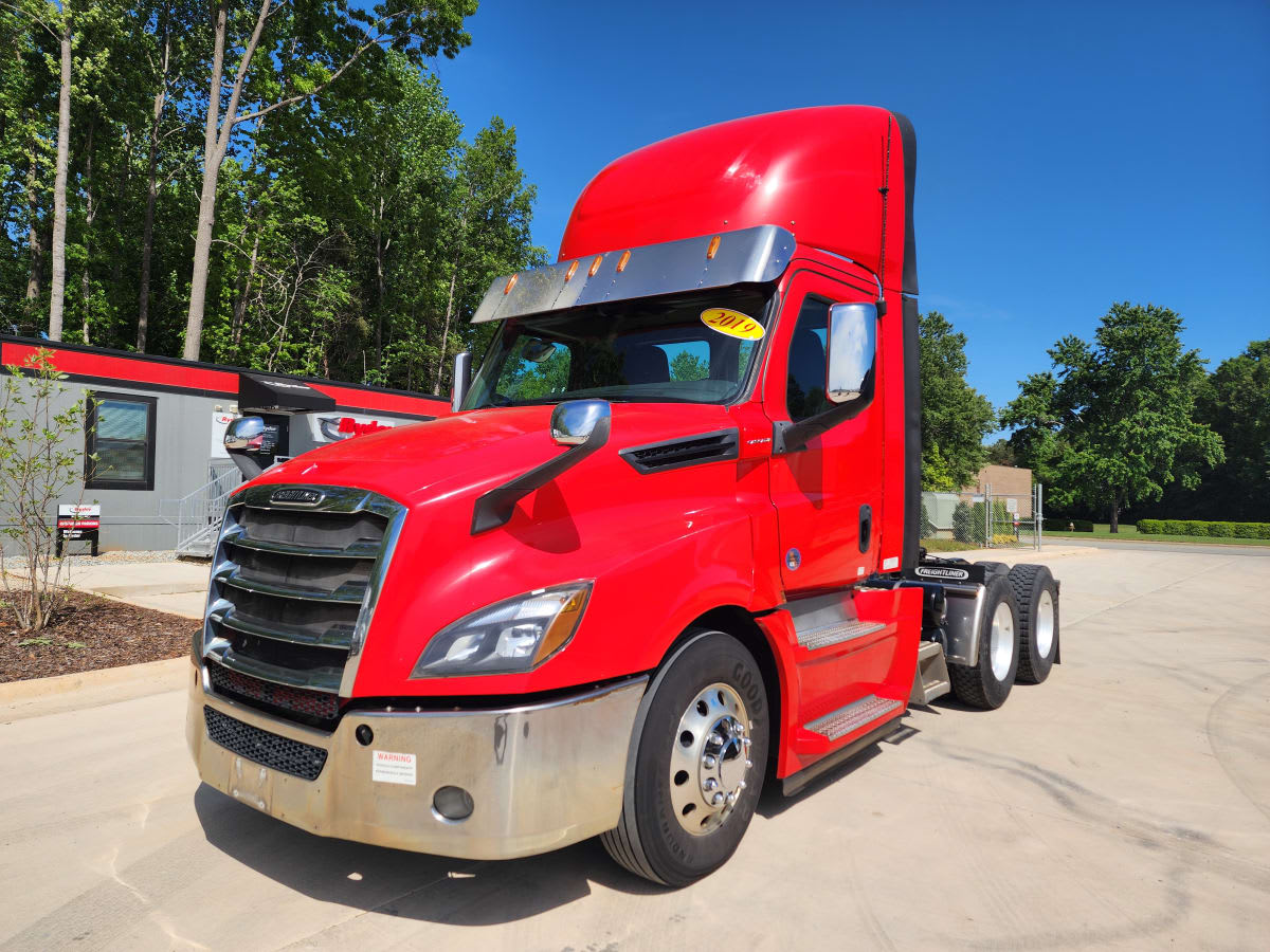 2019 FREIGHTLINER/MERCEDES NEW CASCADIA PX12664 862236