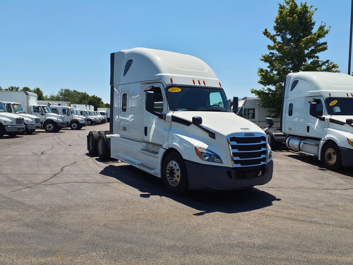 2019 Freightliner/Mercedes NEW CASCADIA PX12664 862363