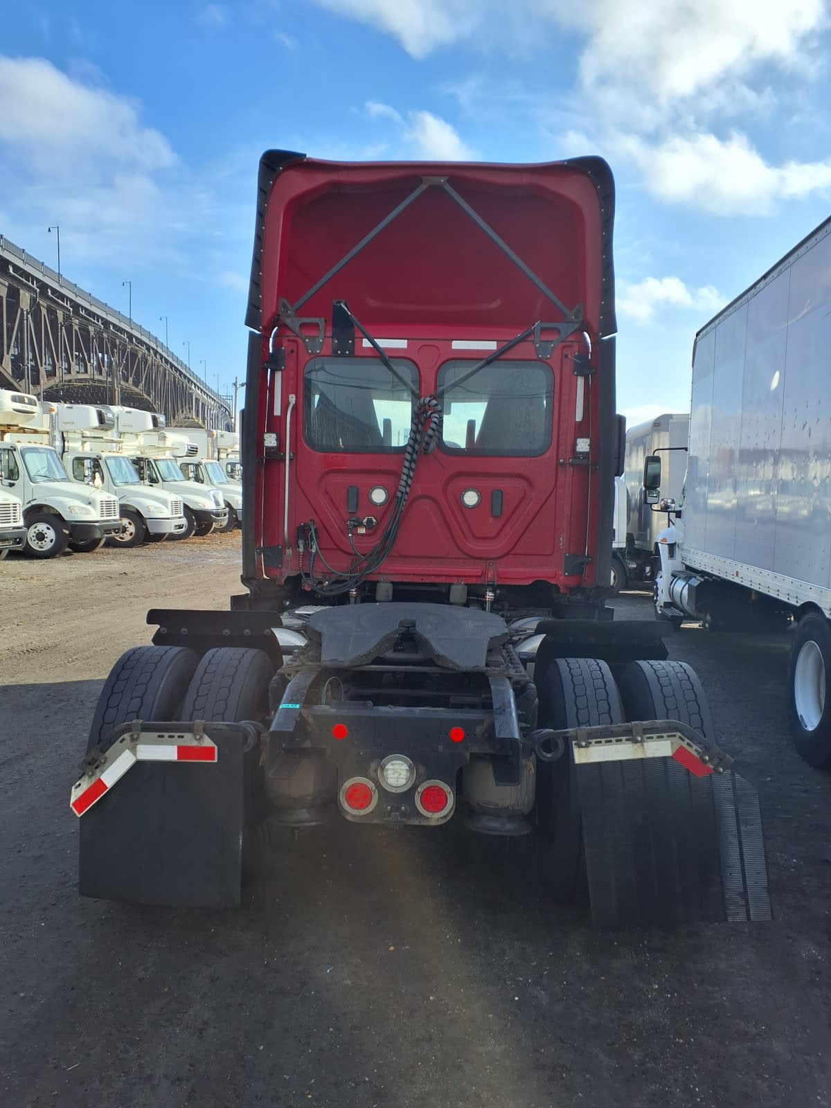 2019 Freightliner - image 5