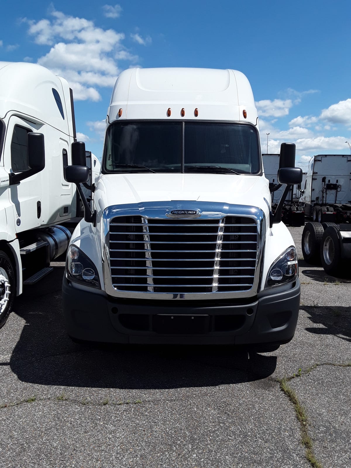 2019 Freightliner/Mercedes CASCADIA 125 862510