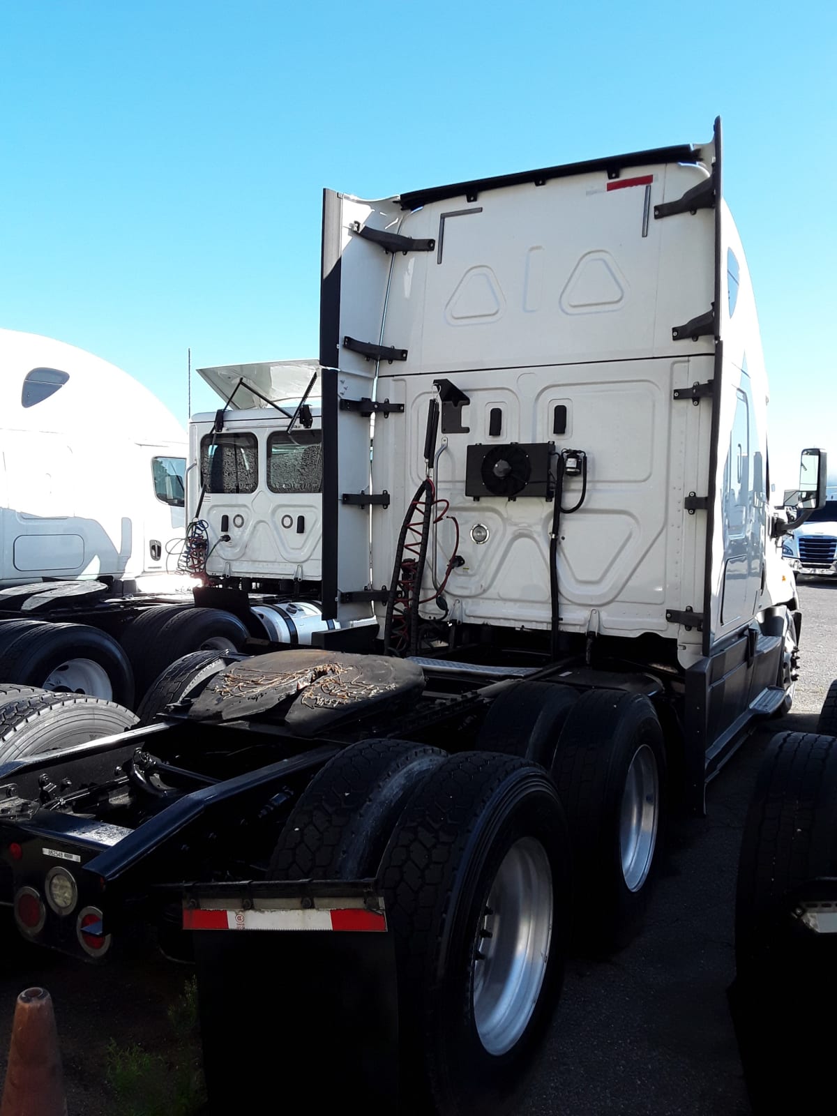 2019 Freightliner/Mercedes CASCADIA 125 862548