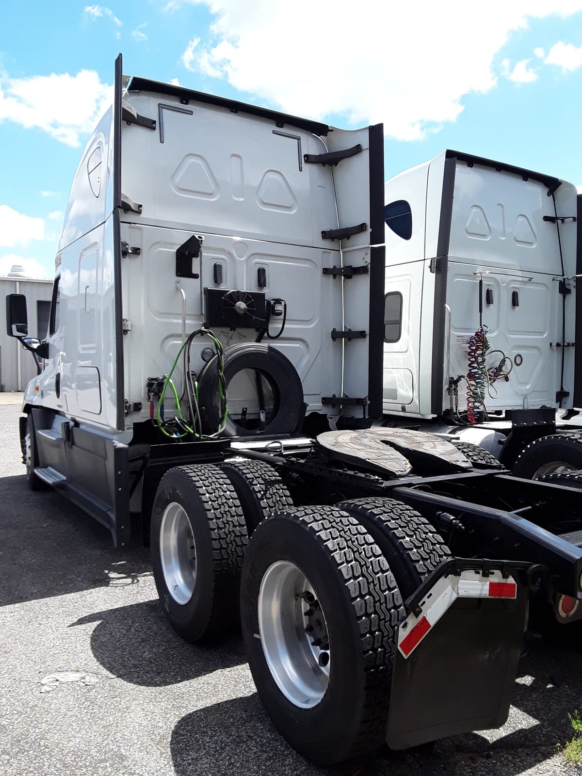 2019 Freightliner/Mercedes CASCADIA 125 862553