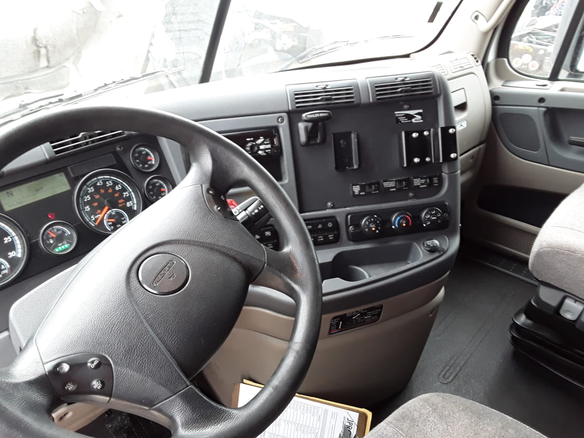 2019 Freightliner/Mercedes CASCADIA 125 862558