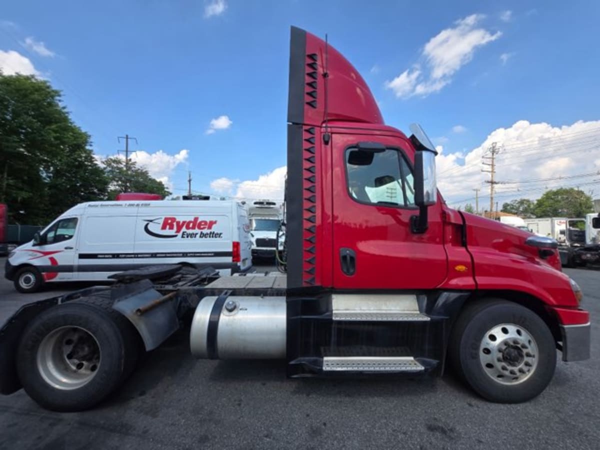 2019 Freightliner/Mercedes CASCADIA 125 862566