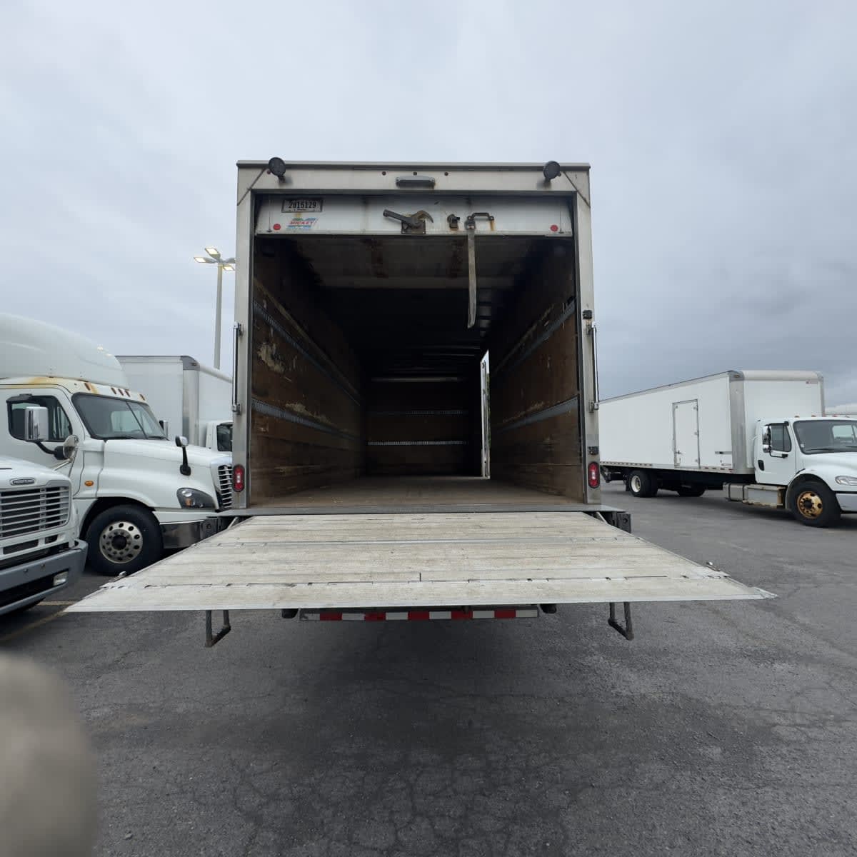 2019 Freightliner M2 106 862572