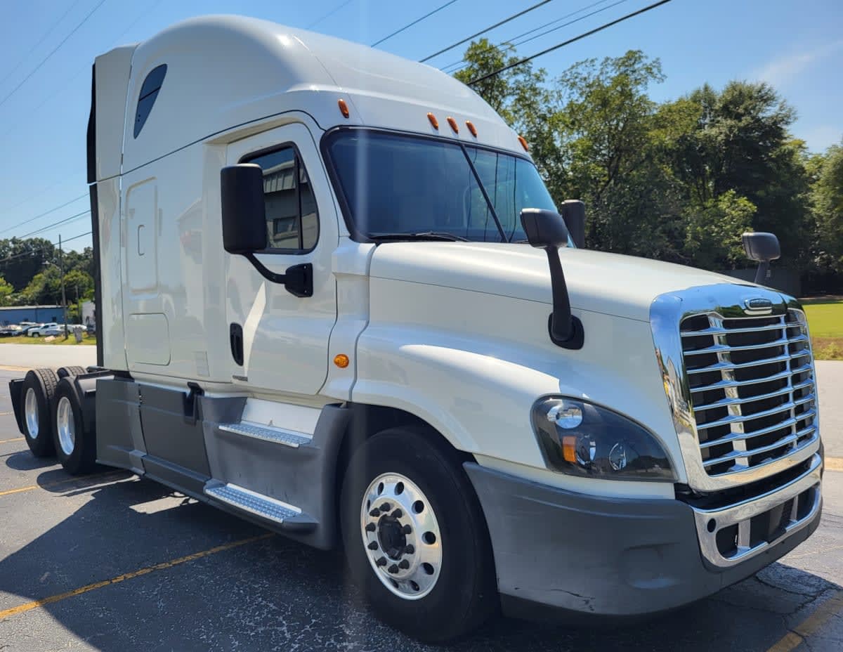 2019 Freightliner - image 6