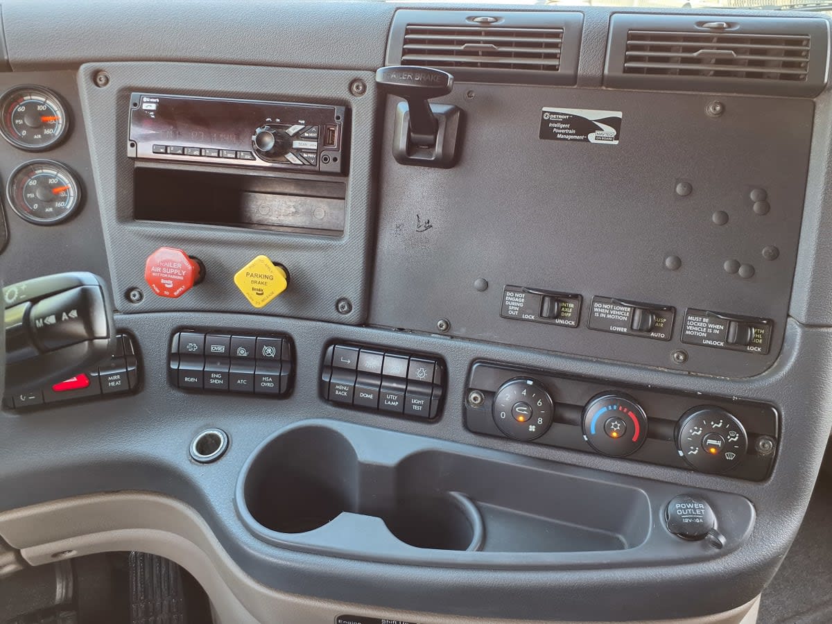 2019 Freightliner CASCADIA 125 862632