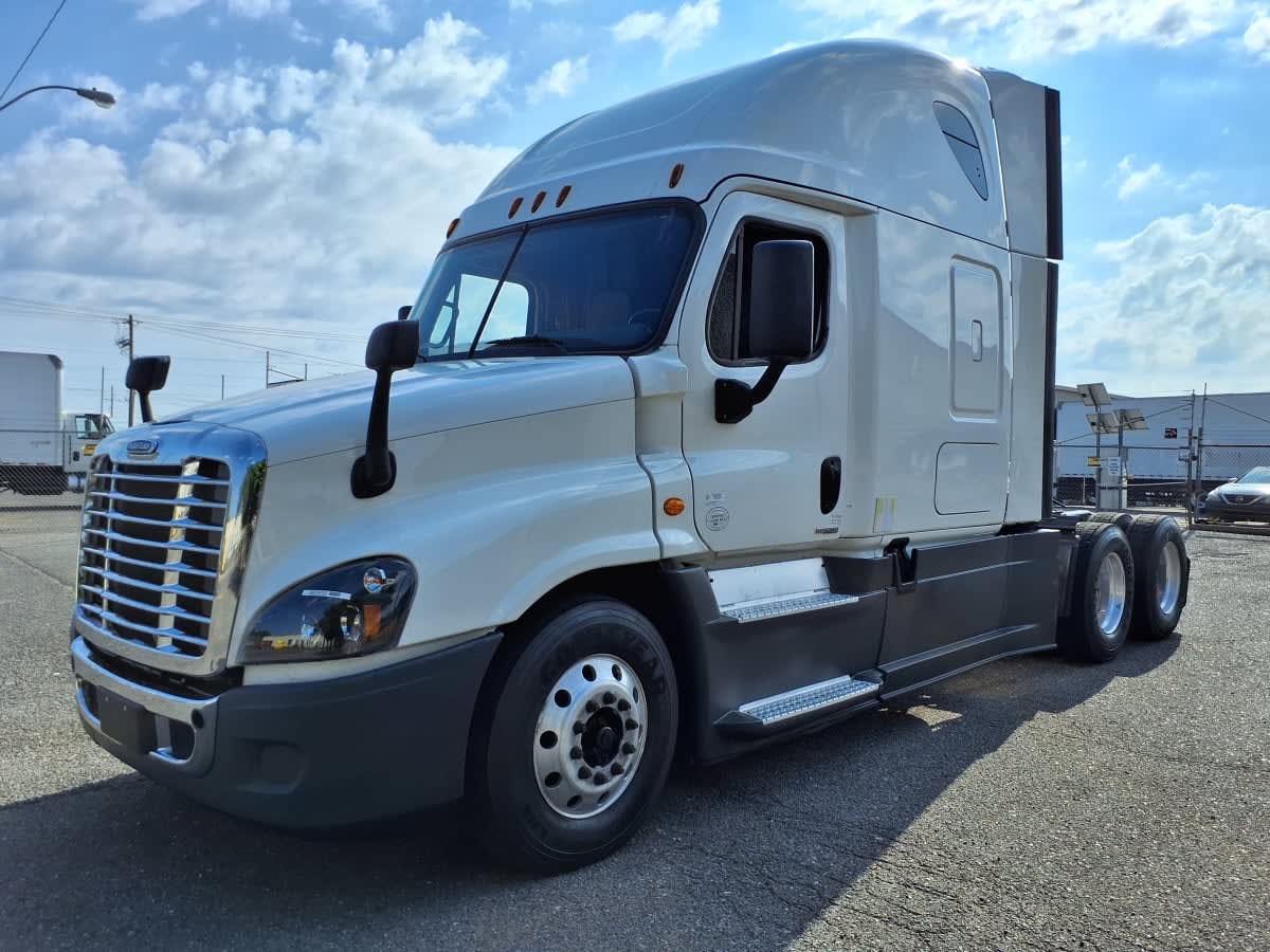 2019 Freightliner CASCADIA 125 862632