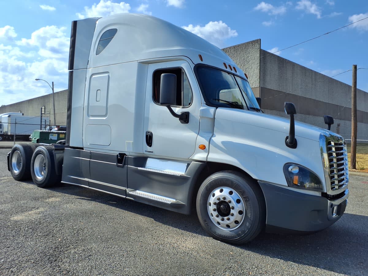 2019 Freightliner CASCADIA 125 862632