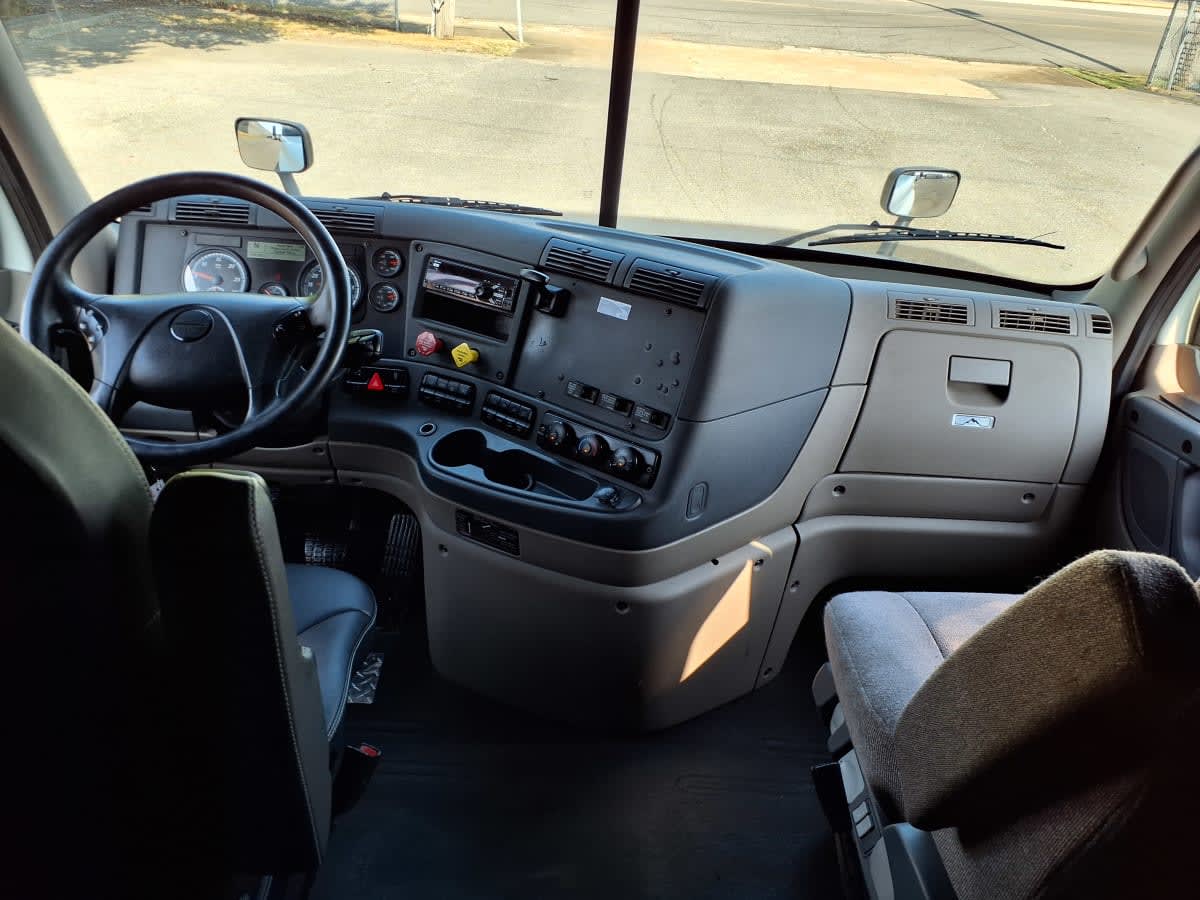 2019 Freightliner CASCADIA 125 862632