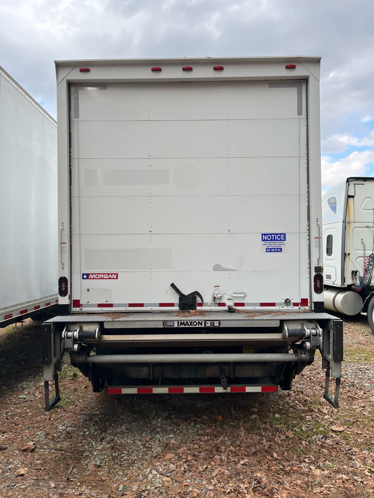 2019 Freightliner/Mercedes M2 106 862643