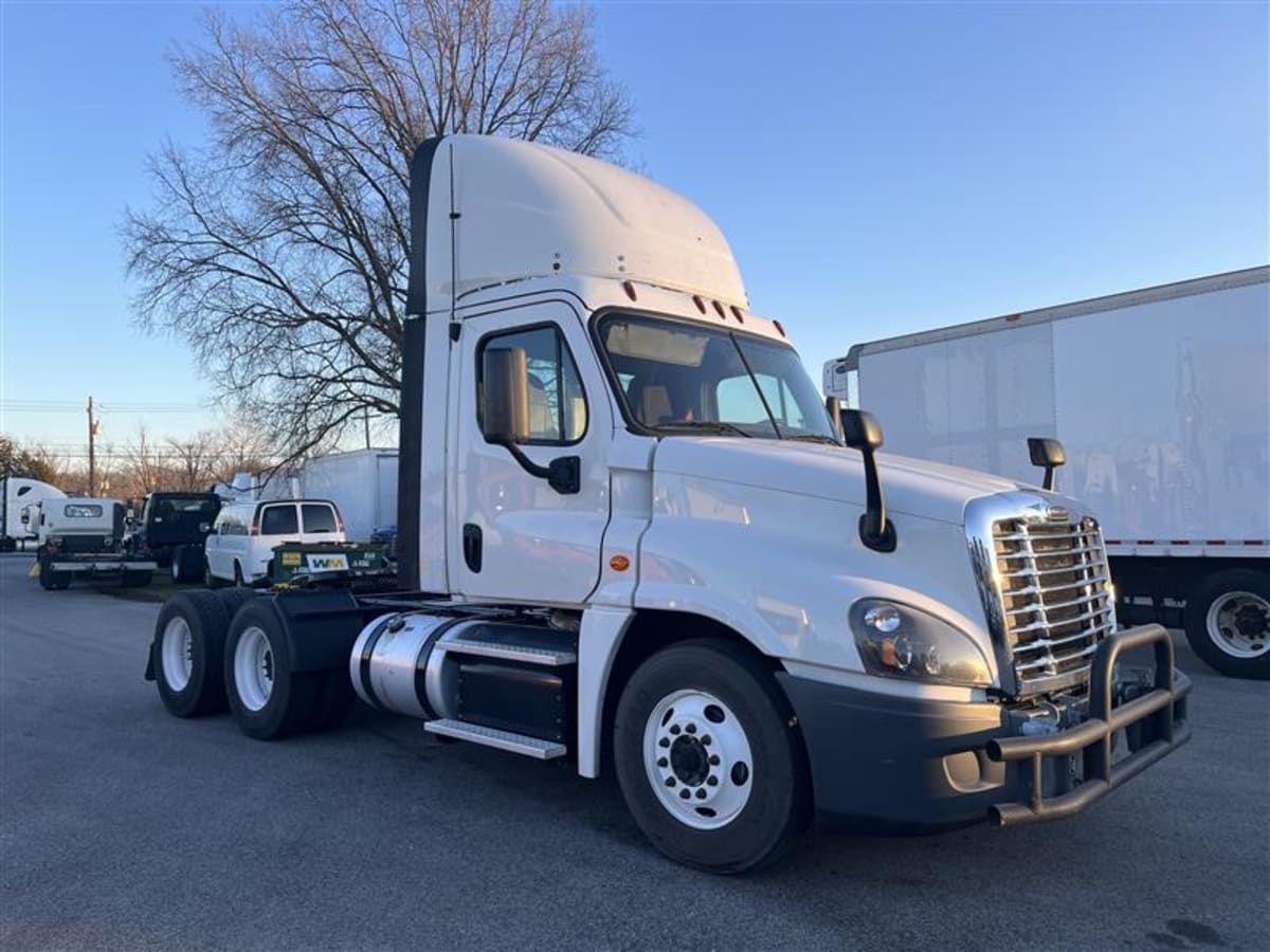 2019 Freightliner - image 3