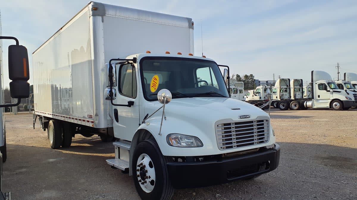 2019 Freightliner/Mercedes M2 106 862677