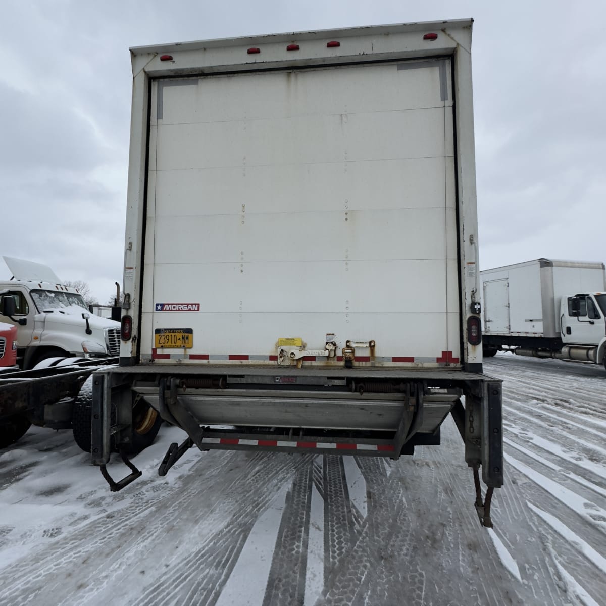 2019 Freightliner/Mercedes M2 106 862681