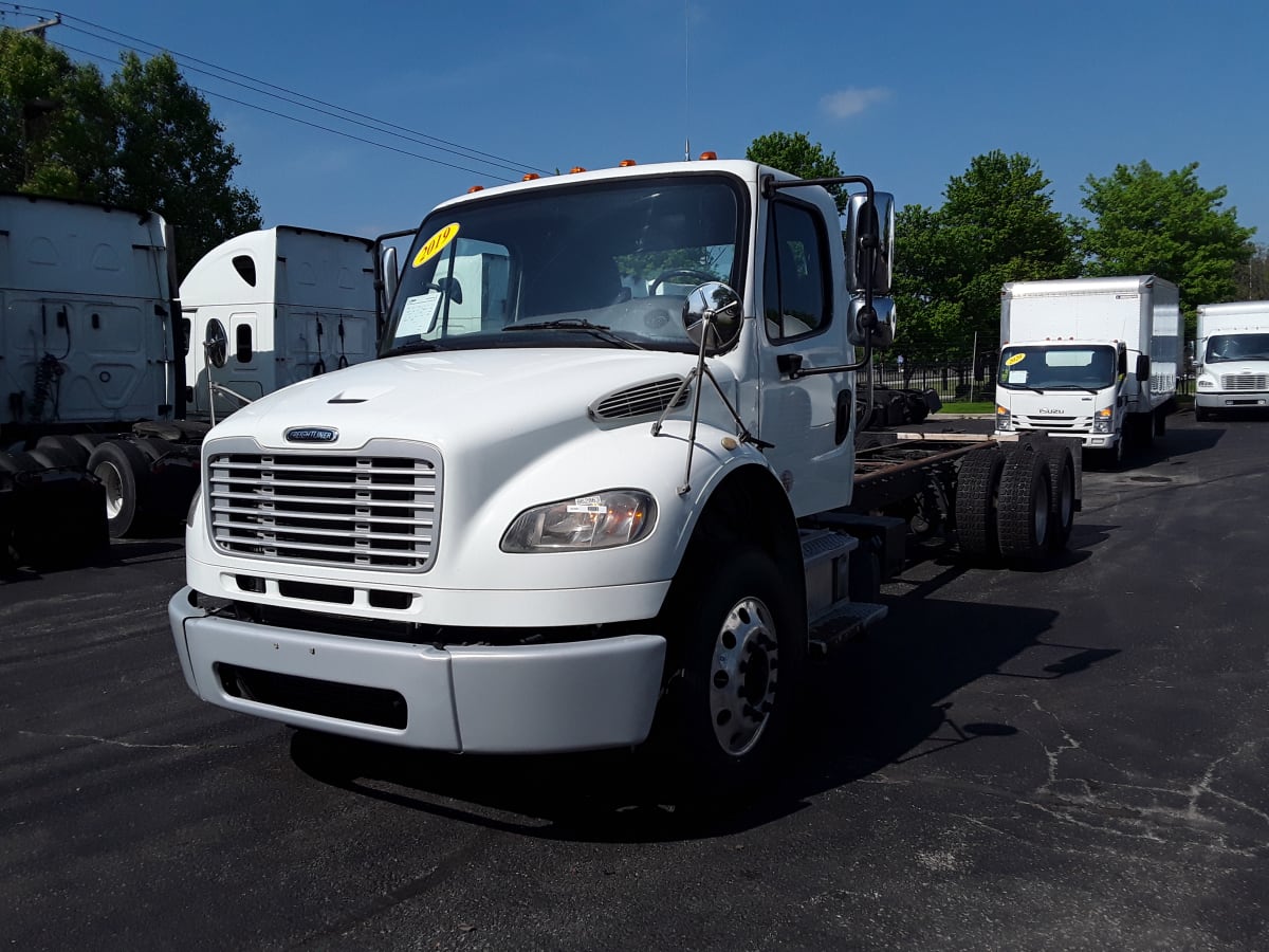 2019 Freightliner/Mercedes M2 106 862683