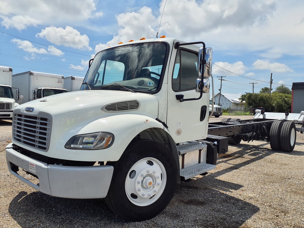 2019 Freightliner/Mercedes M2 106 862689