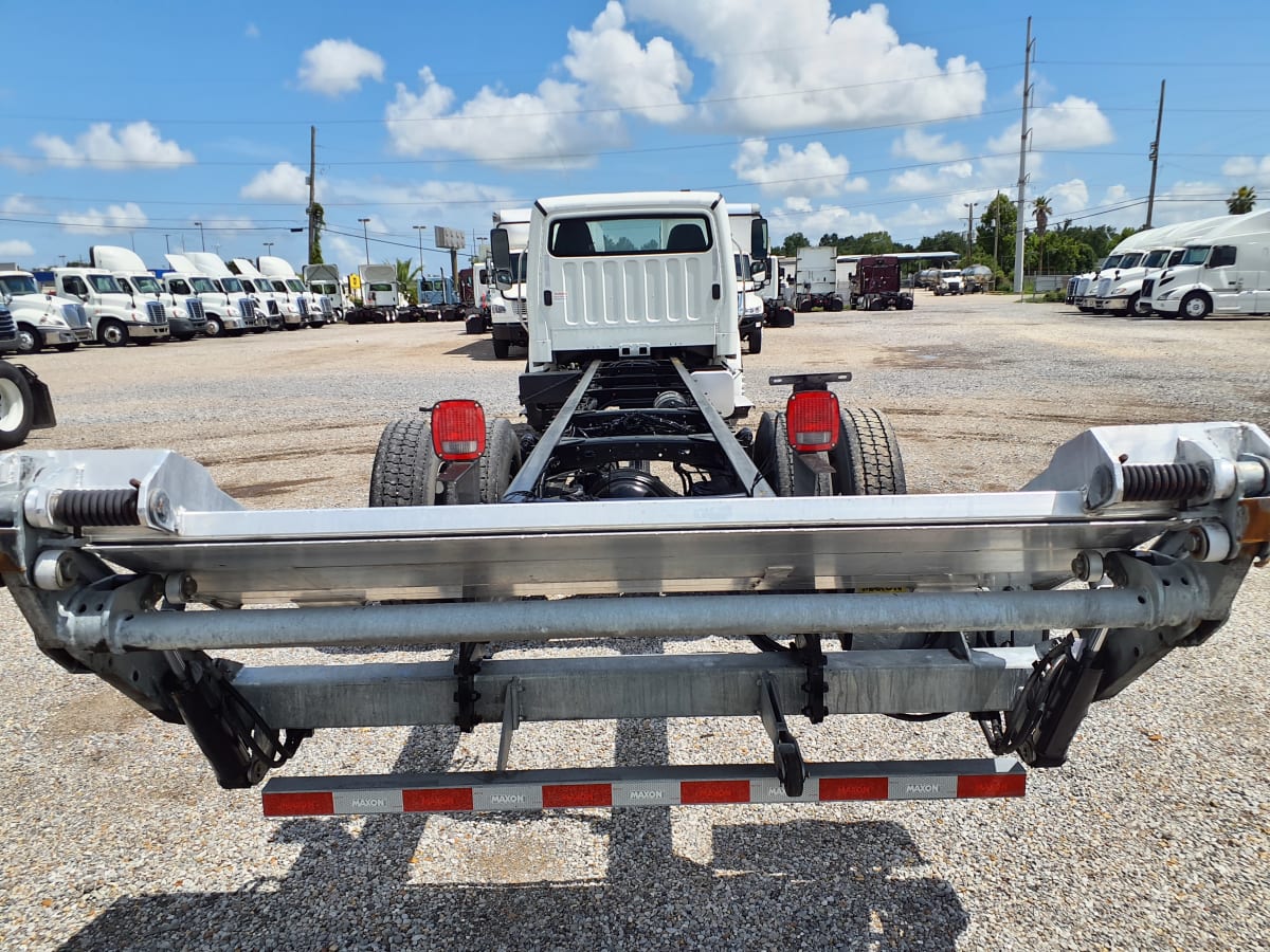 2019 Freightliner/Mercedes M2 106 862689