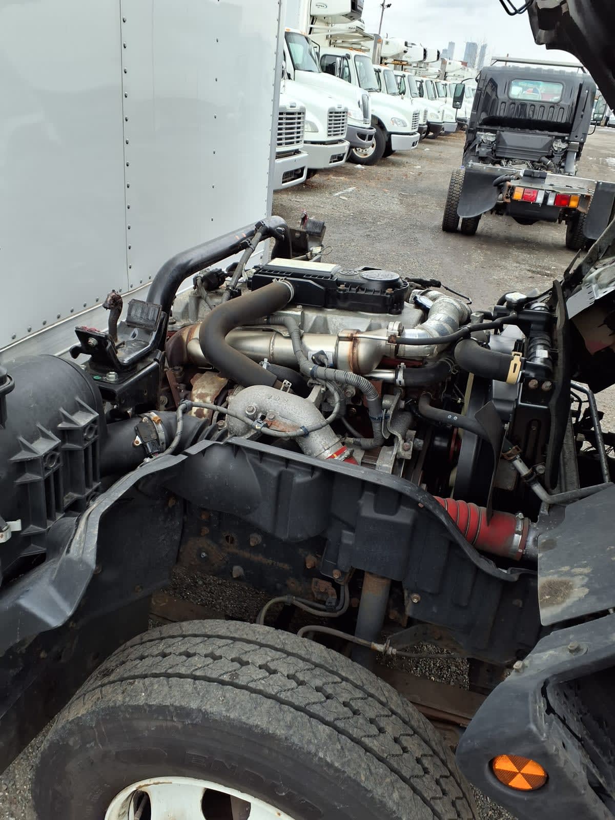 2019 Hino 155 862700