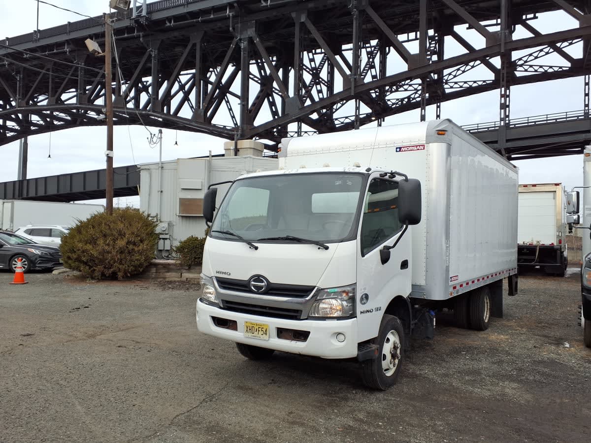 2019 Hino 155 862700