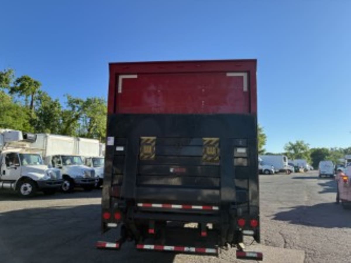 2019 Kenworth Trucks K270 862703