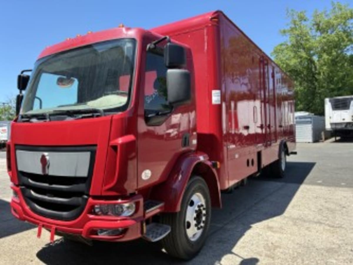 2019 Kenworth Trucks K270 862704