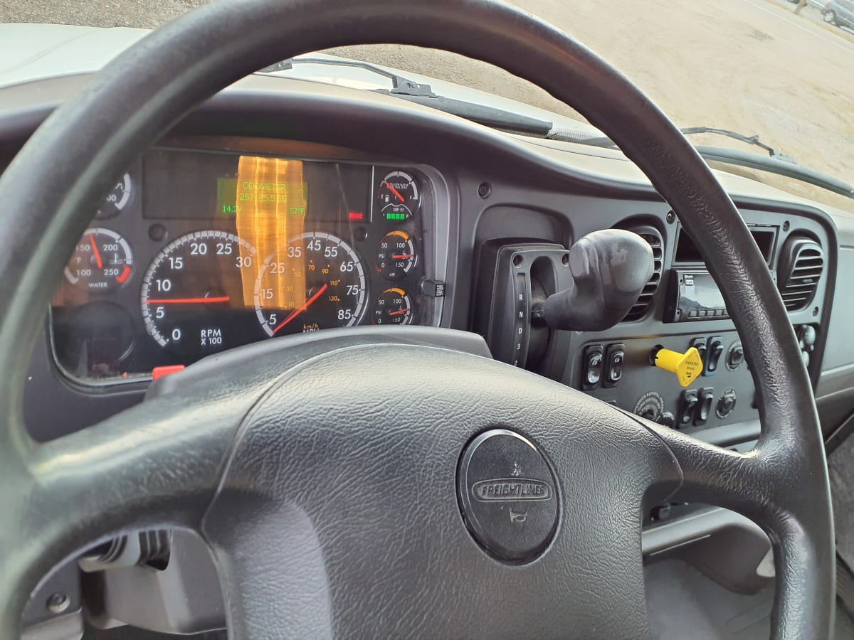 2019 Freightliner/Mercedes M2 106 862845