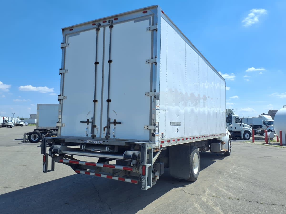 2019 Freightliner M2 106 in Taylor, MI — photo 4