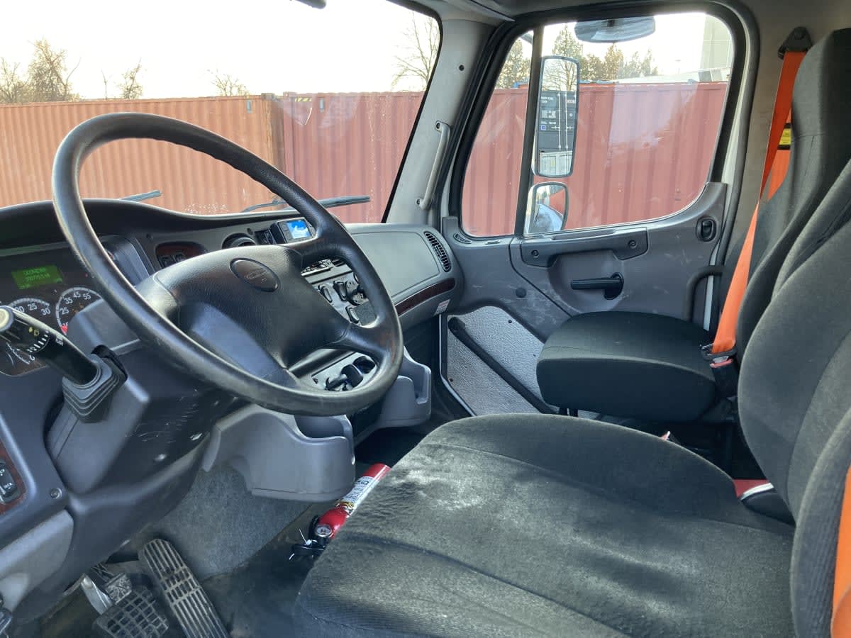 2019 Freightliner/Mercedes M2 106 862952