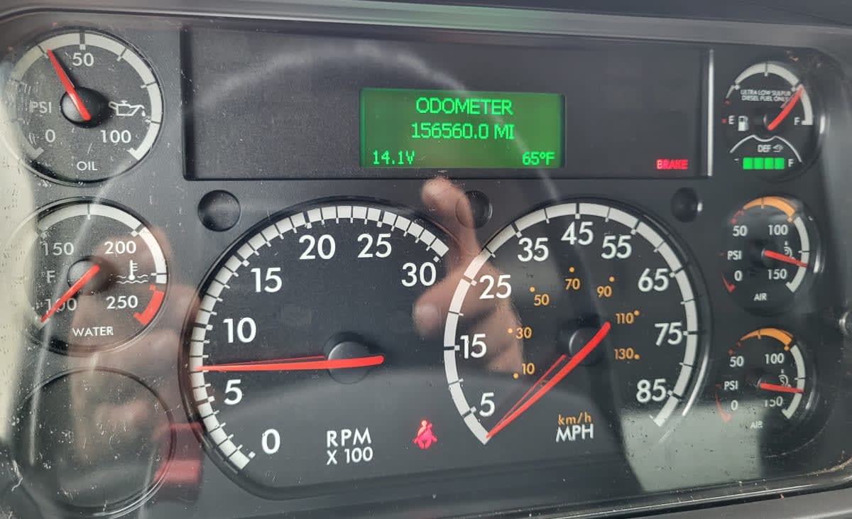 2019 Freightliner/Mercedes M2 106 863023