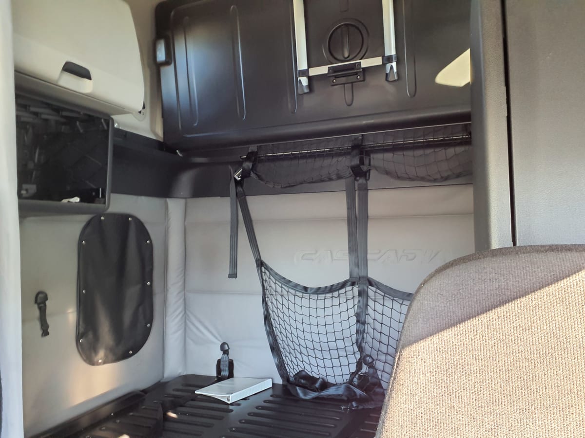 2019 Freightliner/Mercedes NEW CASCADIA PX12664 863038