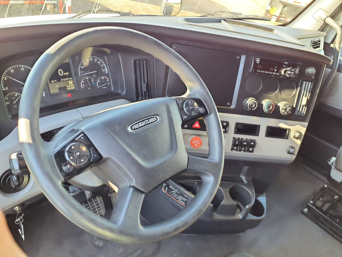 2019 Freightliner/Mercedes NEW CASCADIA PX12664 863038