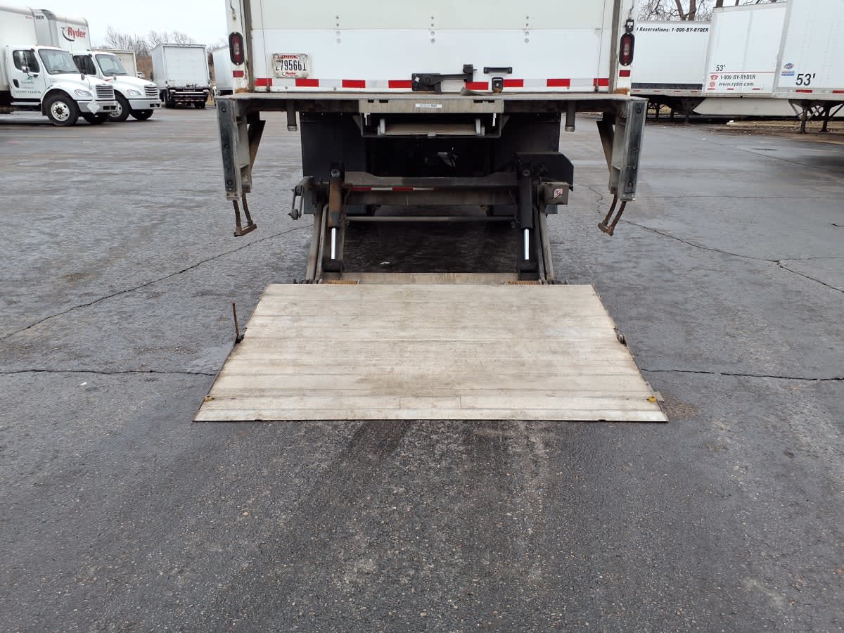 2019 Freightliner/Mercedes M2 106 863045