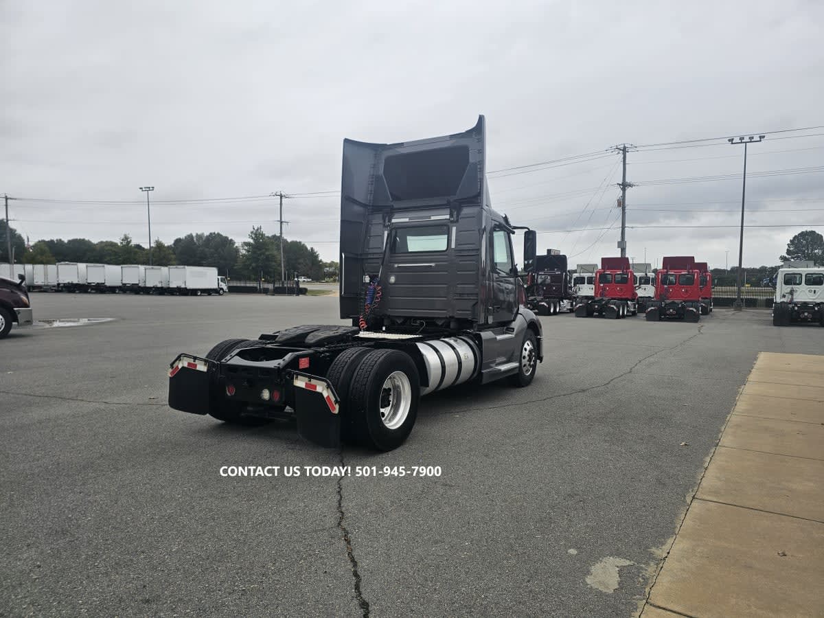 2019 Volvo VNL42T 300 863058