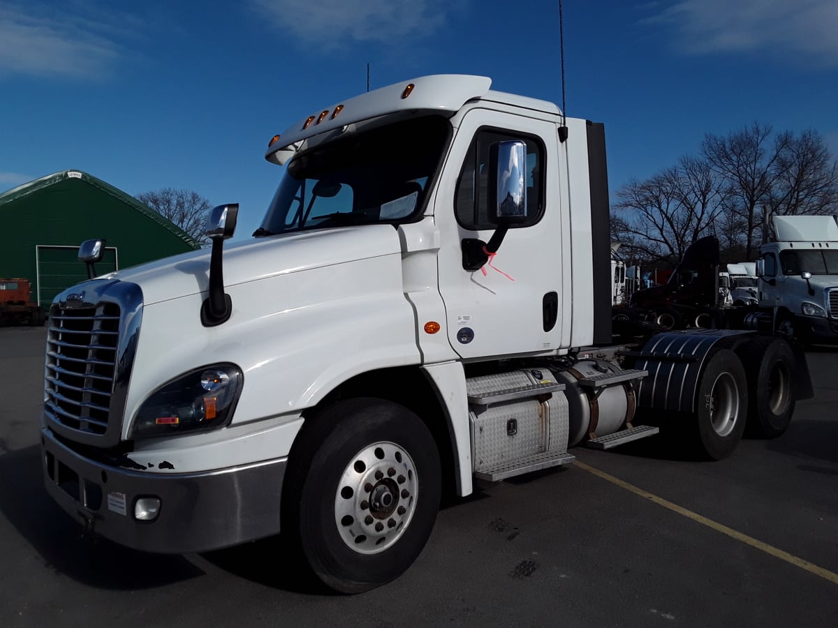 2019 Freightliner/Mercedes CASCADIA 125 863083