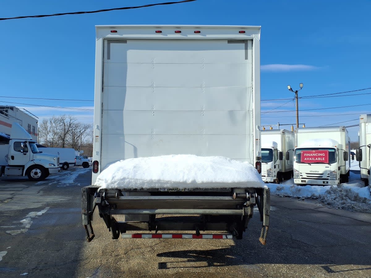 2019 Freightliner/Mercedes M2 106 863108