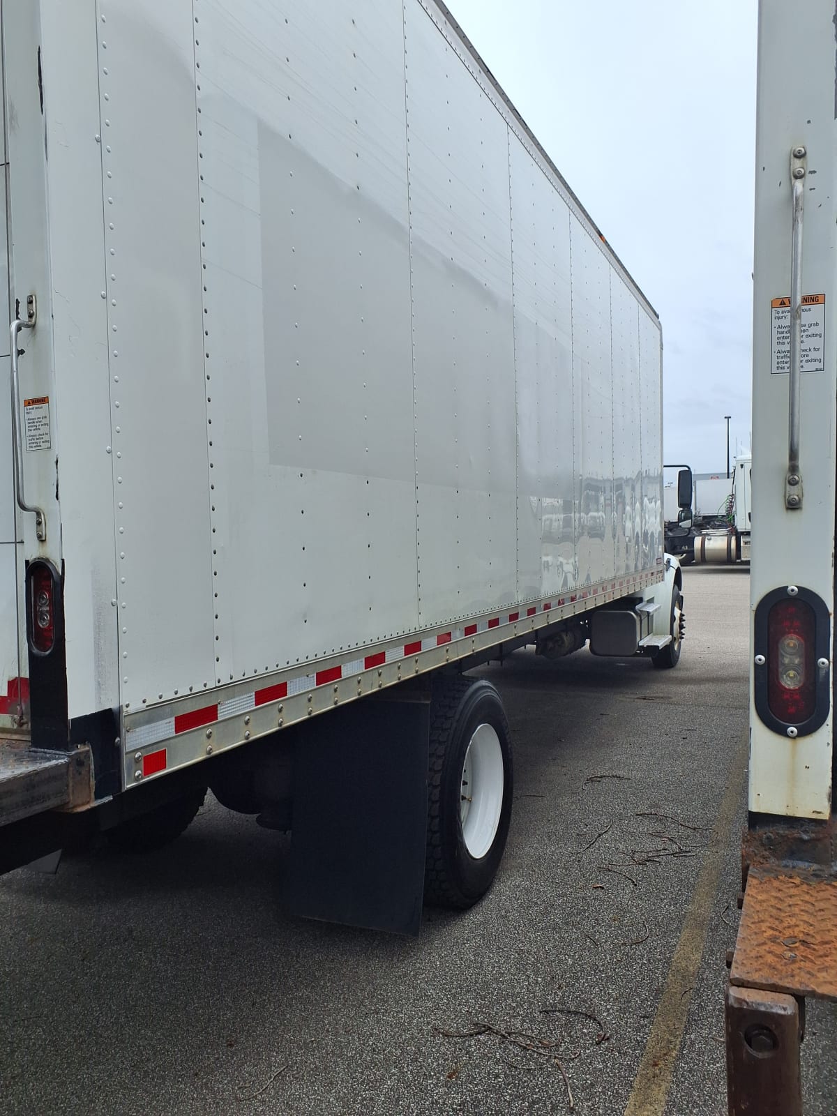 2019 Freightliner/Mercedes M2 106 863112