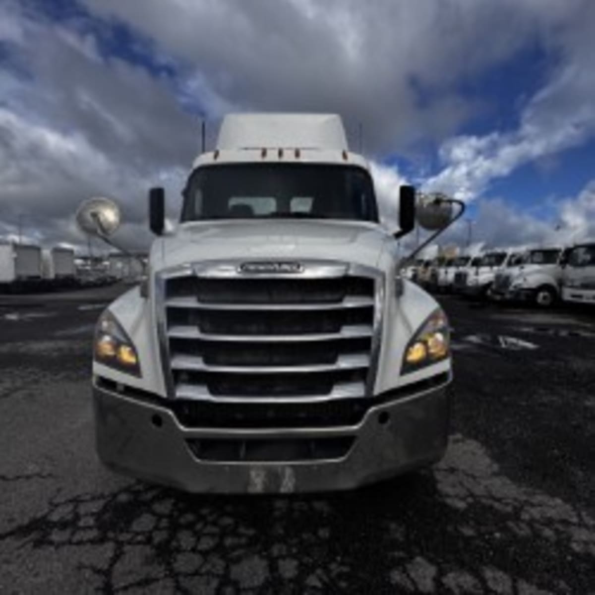 2019 Freightliner/Mercedes NEW CASCADIA PX12664 863148