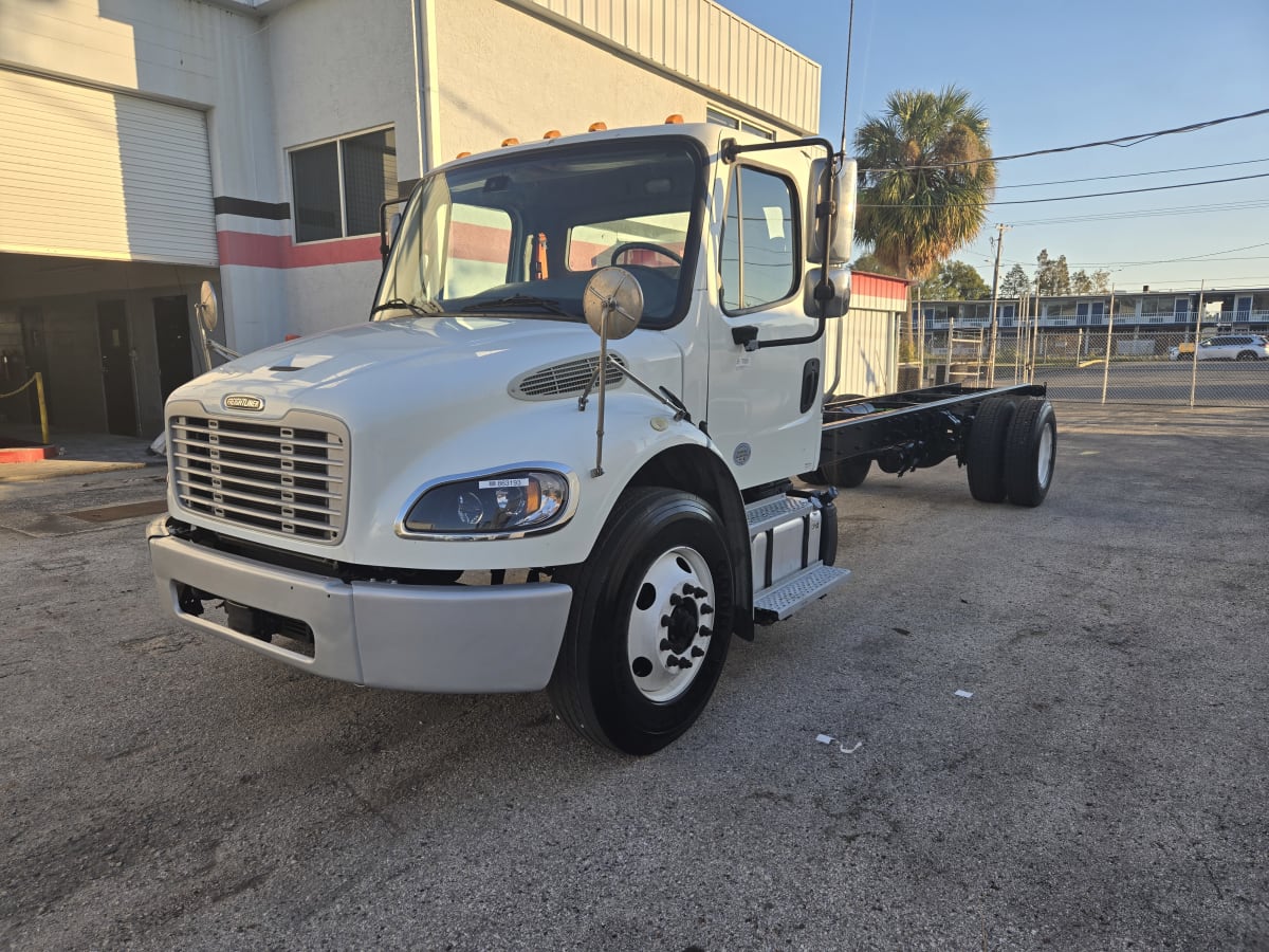 2019 Freightliner/Mercedes M2 106 863193